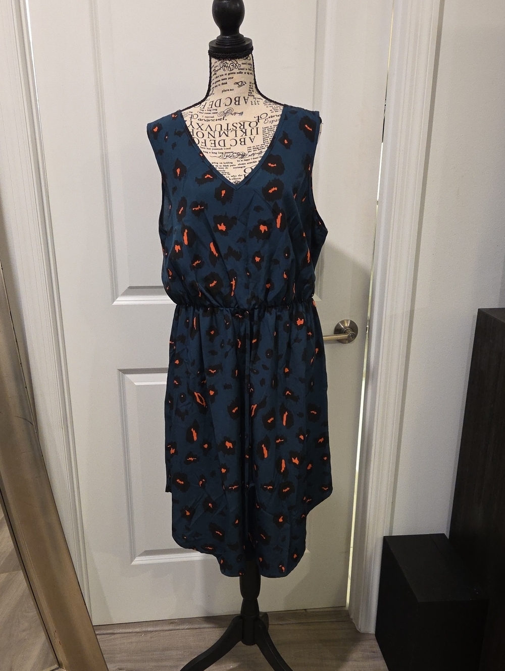SHEIN Teal Sleeveless Dress with Orange Spot Print Size 1X, New W/O Tags!